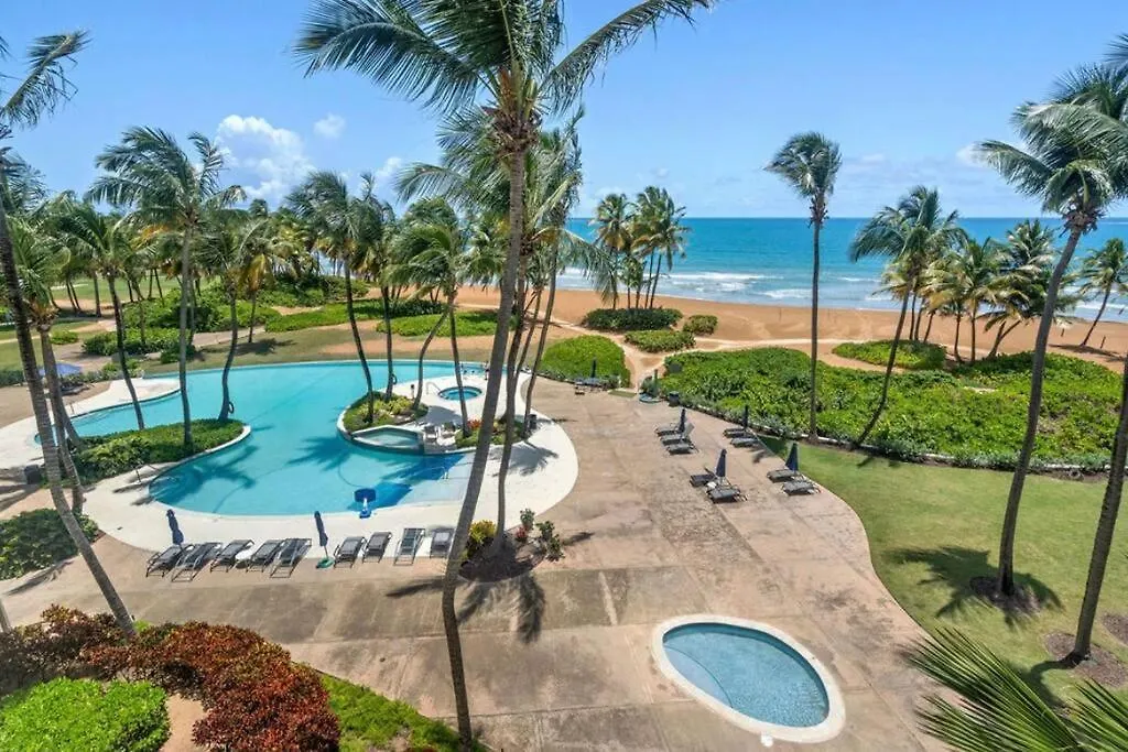 Luxury Ocean Front Villa 8487-88 Río Grande Porto Rico