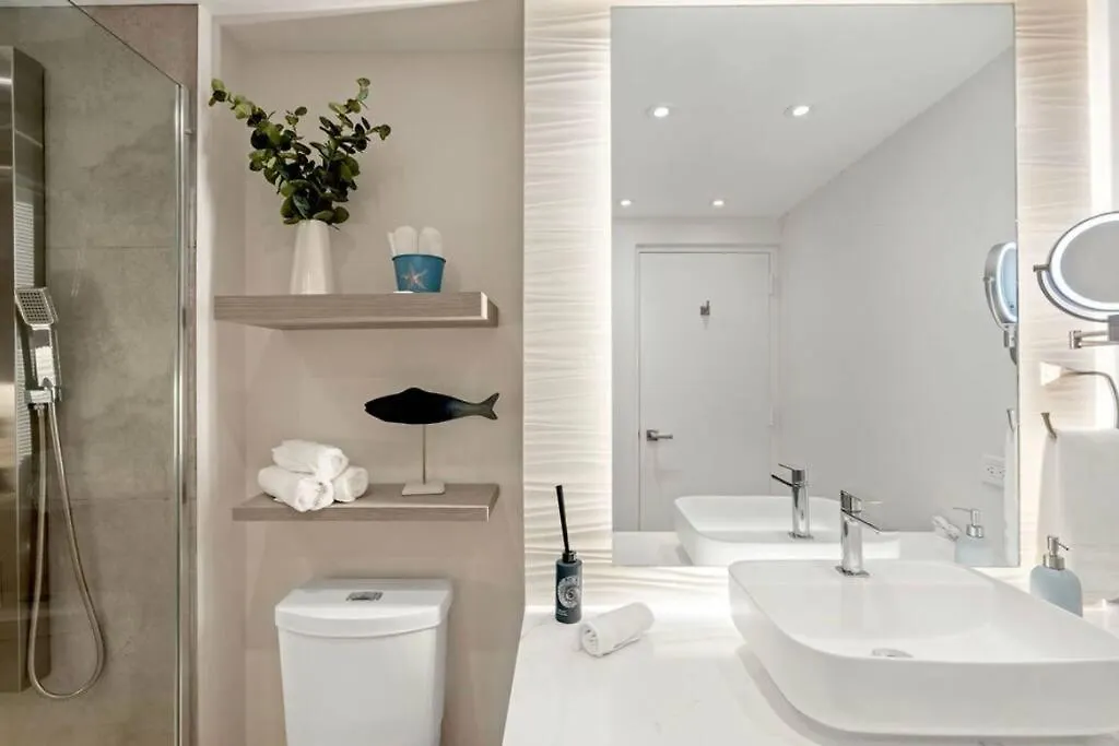 Luxury Ocean Front Villa 8487-88 Río Grande 0*,